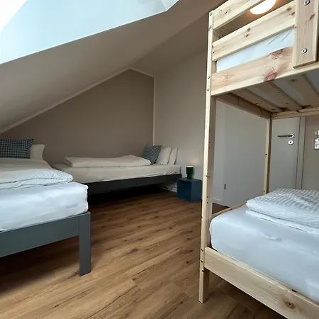 Ankommen Statt Nur Uebernachten - 6 Personen Apartment Bispingen